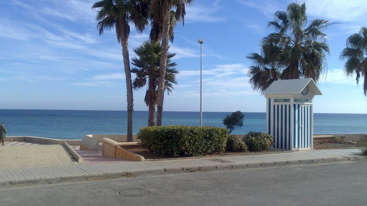 Apartamento Con Piscina Y Terraza A 50 Metros De La Playa Roquetas de Mar Exteriör bild